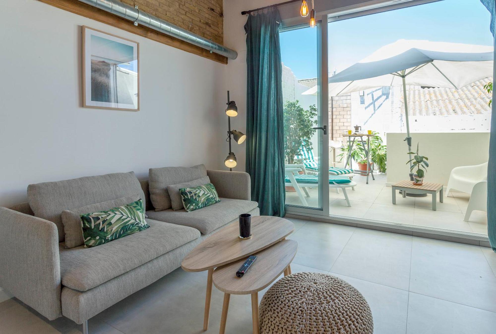 Mediterranean Gem Getaway Valenza Esterno foto